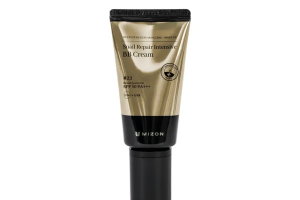 MIZON - Crème BB Réparatrice Intensive à la Bave d'Escargot SPF50+ PA+++ - 50ml - #23 MIZON - Crème BB Réparatrice Intensive à la Bave d'Escargot SPF50+ PA+++ - 50ml - #23